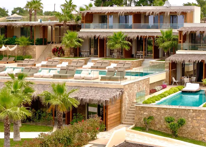 Hotel Sanimar By Mono Alex