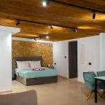Hotel Sanimar By Mono Alex